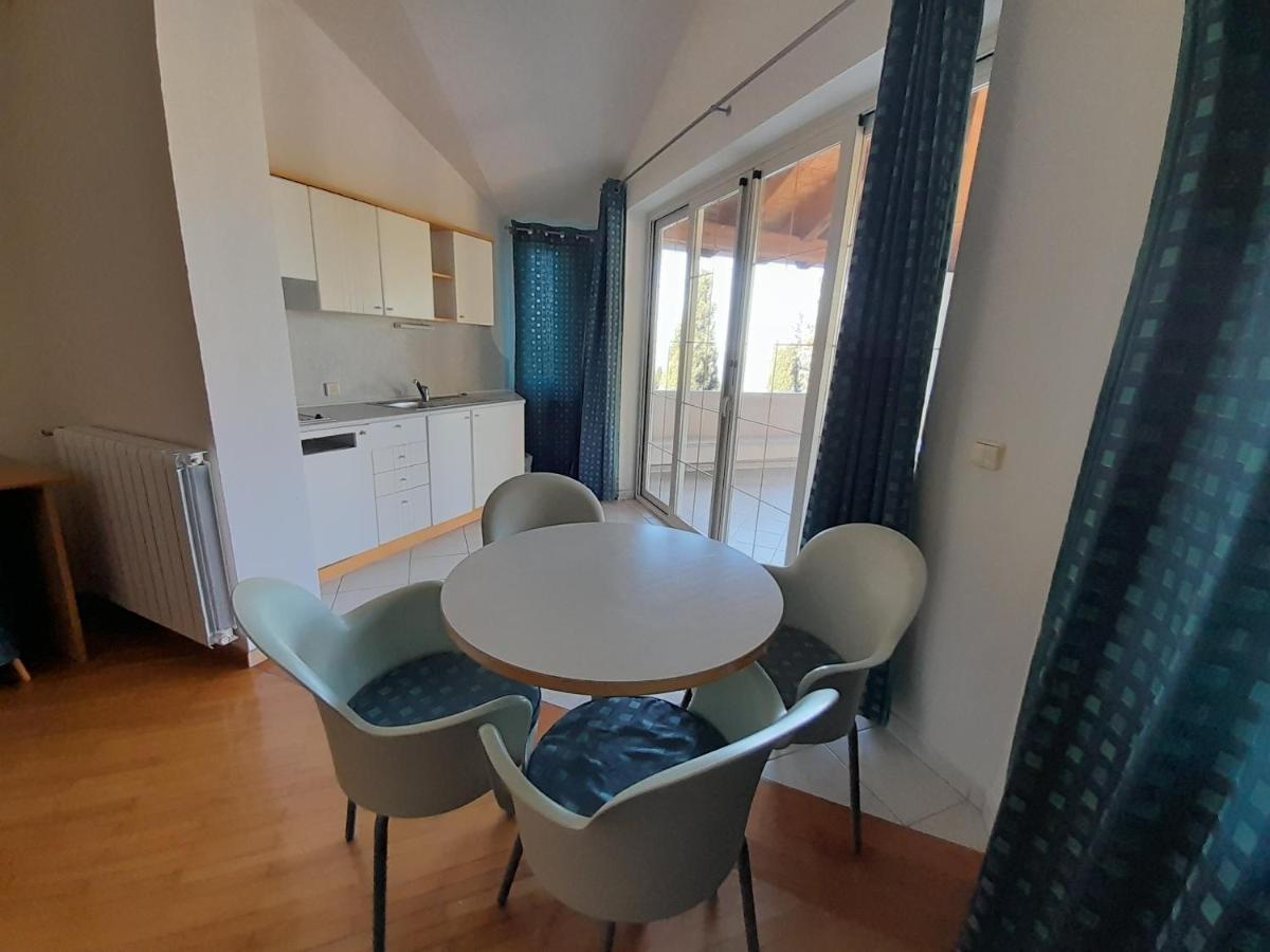 Aparthotel Plat Mlini Exterior photo