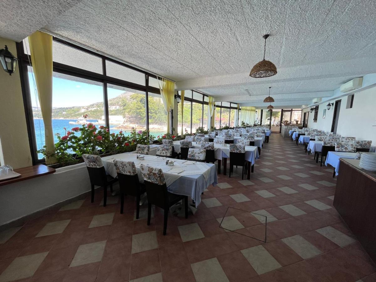 Aparthotel Plat Mlini Exterior photo
